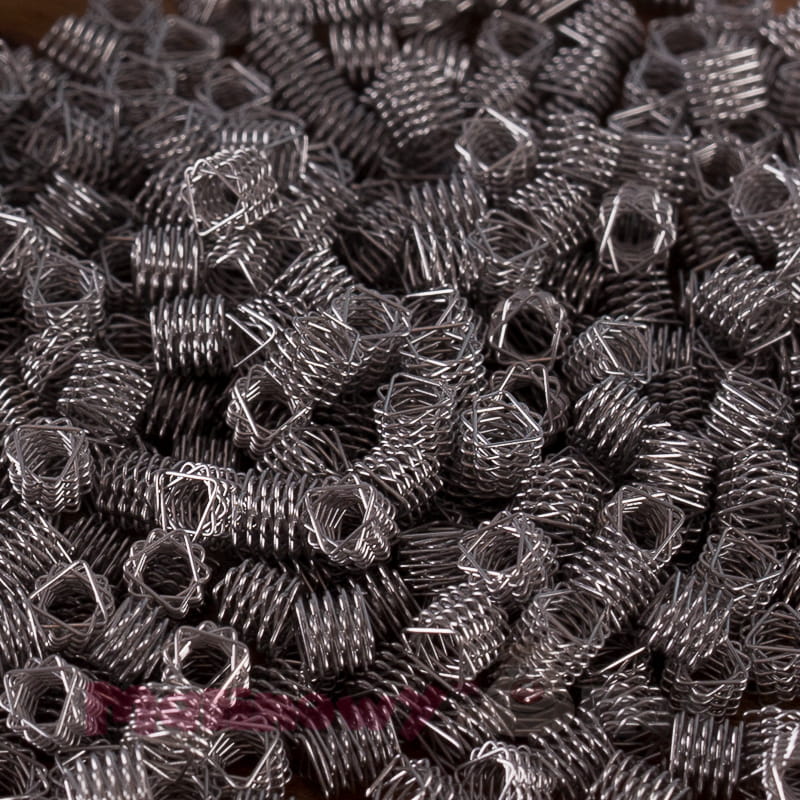 sprezynki-pryzmatyczne-nierdzewne-1-litr