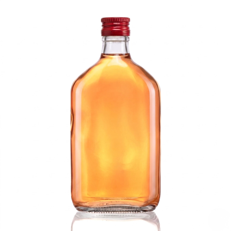 Płaska butelka szklana 350 ml z metalową zakrętką do przechowywania swojskiego bimbru