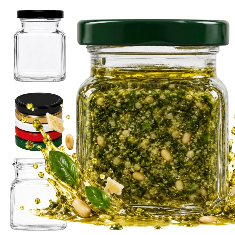 Szklany słoik Zeus 120 ml wypełniony zielonymi ziołami, pokrywka fi 53, słoiczek na zioła i przyprawy